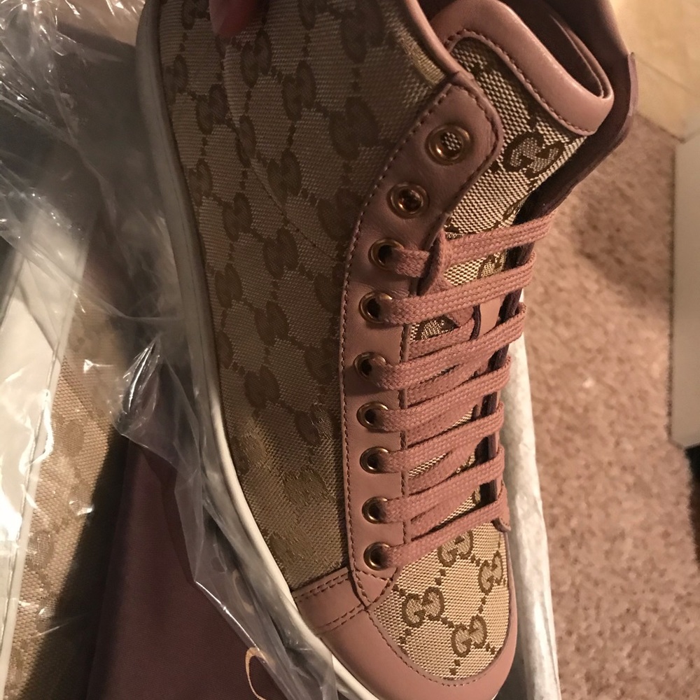 Gucci Sneakers size 39.5 women’s brand new